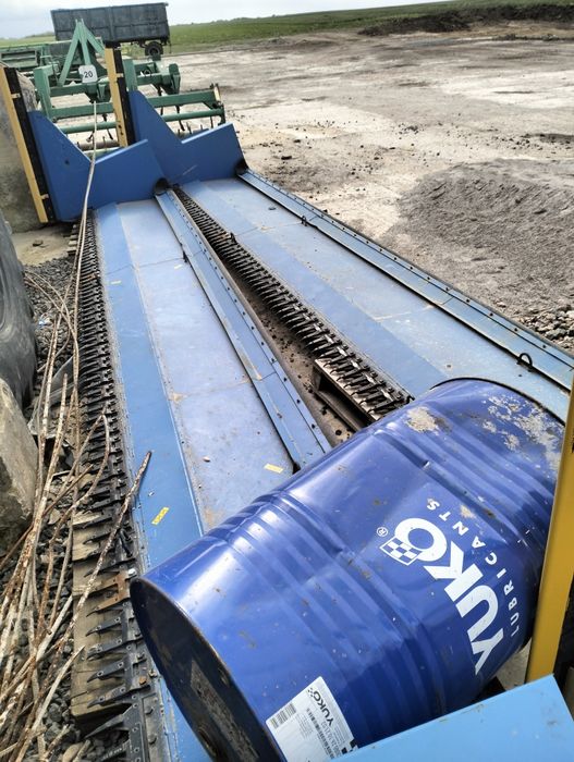 Приспособления для зборки рапса  ПЗР 6 .   В  наявності  дві  одиниці