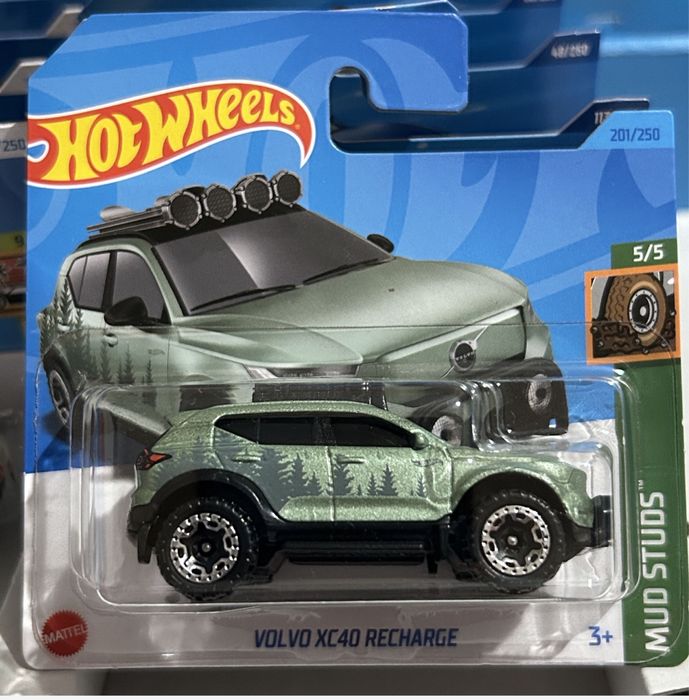 Hot Wheels VOLVO X40 Recharge