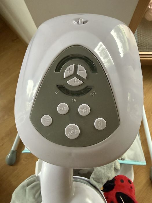 Huśtawka elektryczna, leżaczek Caretero Bugies grey