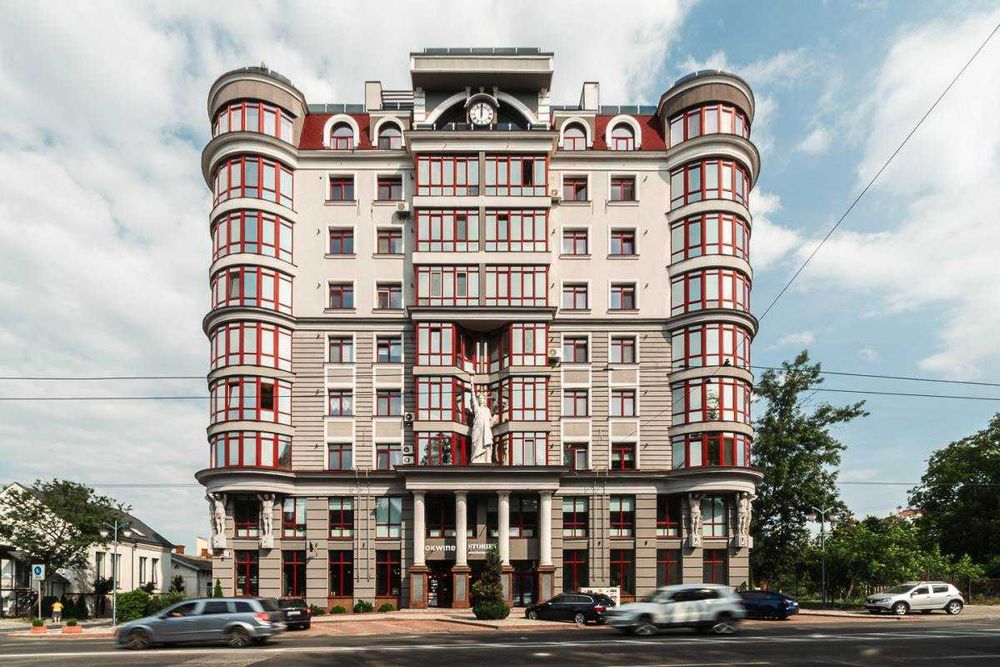 Ексклюзив: видова 2-кімнатна квартира в самому центрі міста ЖК «Статус»