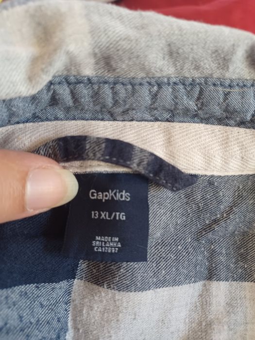 Camisa aos quadrados