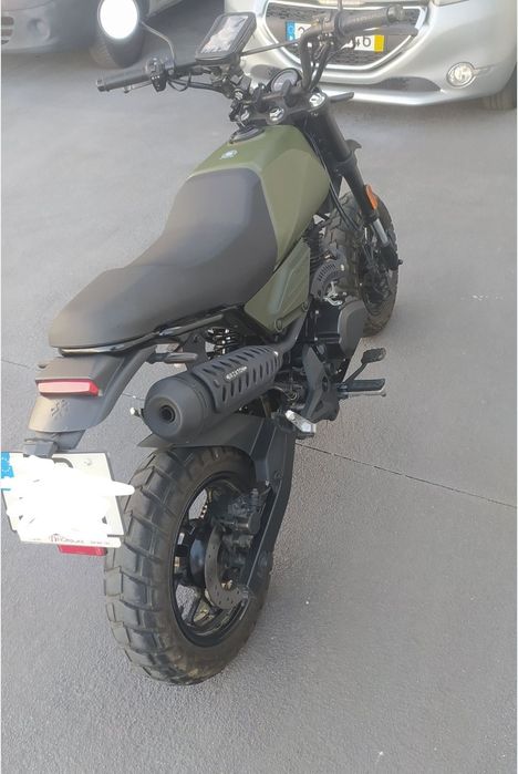 Brixton crossfire xs 125 CC 3500 km