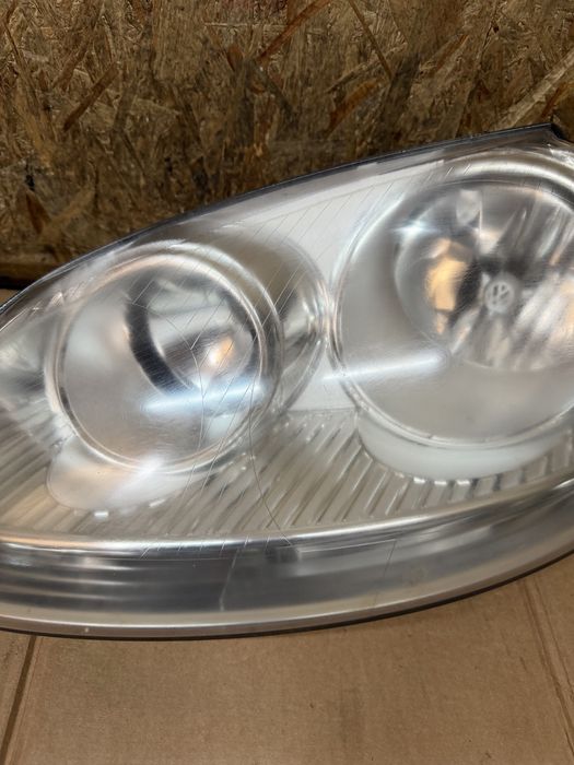 Передні фари Фольцваген Фольксваген Гольф 5 Volkswagen Golf 5 Jetta Джета 03-09