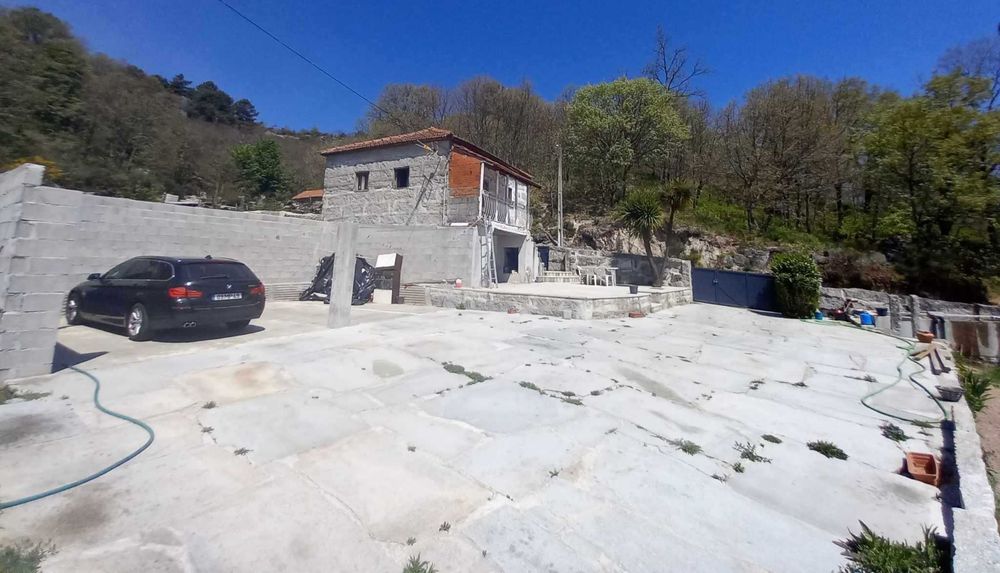 Casa e quinta para venda