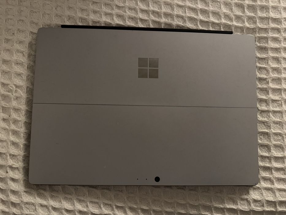 Surface Pro, vendo ou troco