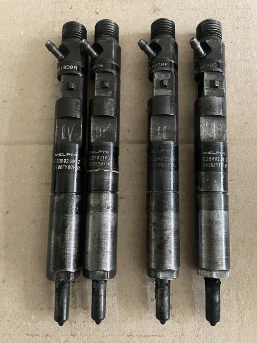 Дизельні Форсунки євро 3 делфі 1.5 меган , сценік