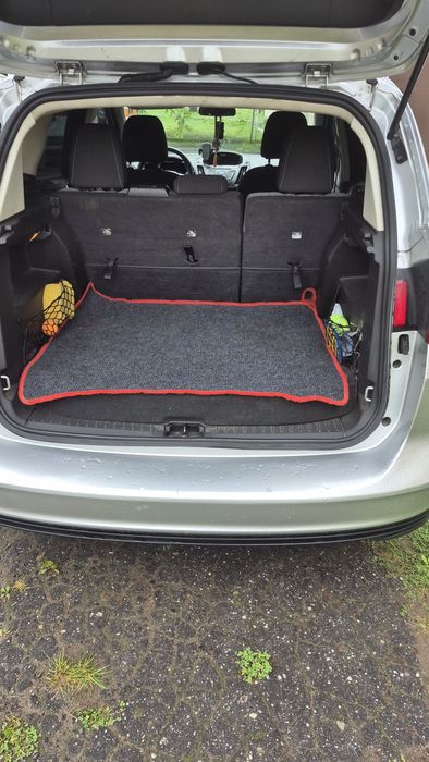 Ford C-Max hibrid