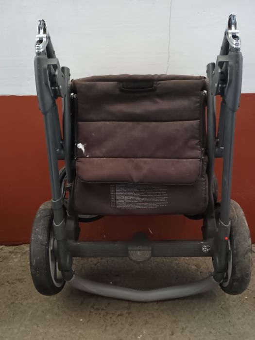 Продам дитячу коляску