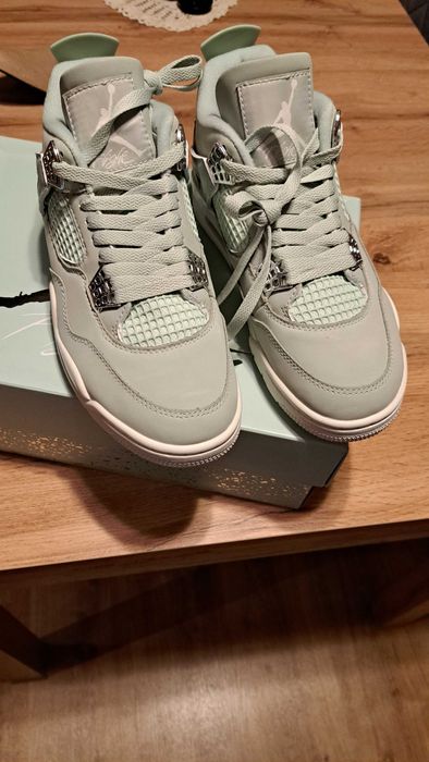 Air Jordan 4 retro