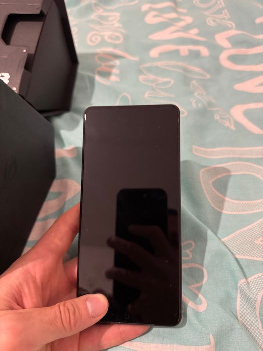 ASUS ROG Phone 8 Pro (16/512GB) GLOBAL Version ( НЕ tencent!)