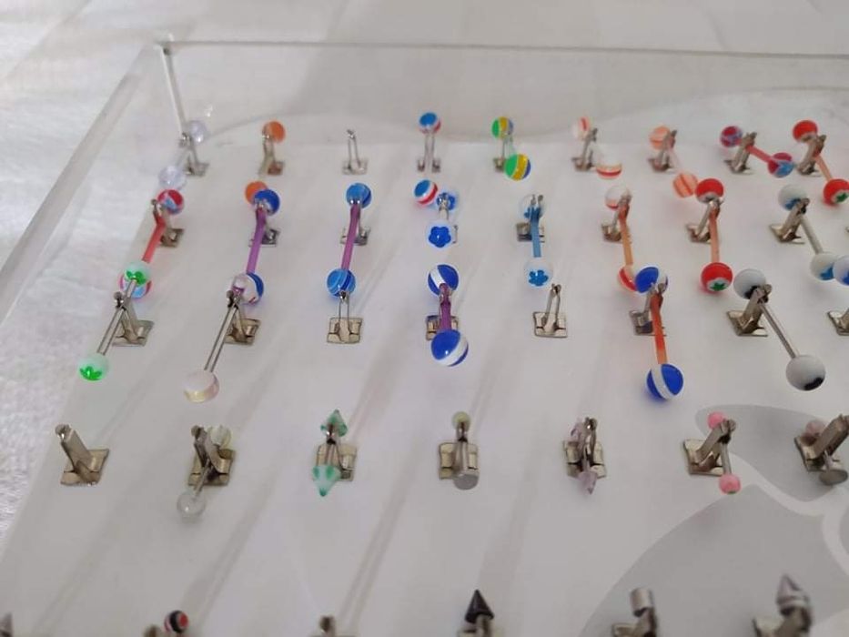 MEGA lote de +150 Piercings variados