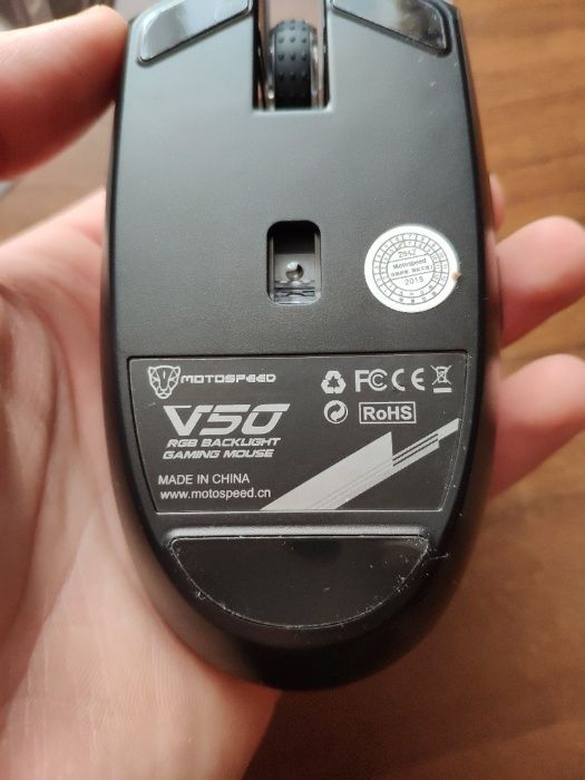 Геймерская мышь Motospeed V50 RGB подсветкой игровая