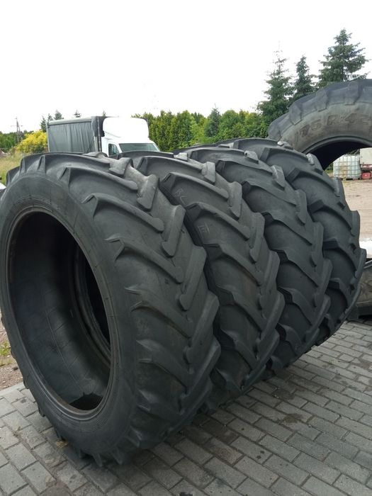 Opona 15.5R38 133A6 8PR