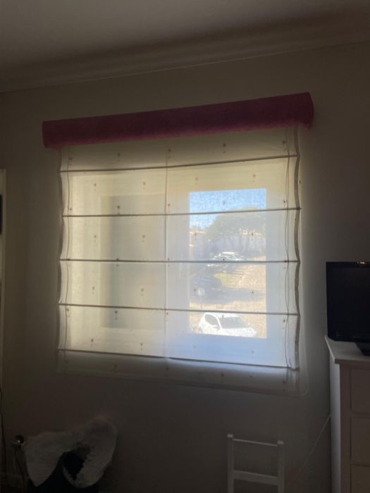 Sanefa em tecido da Designers Guild e estore japones