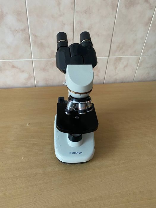 микроскоп Granum W 1002