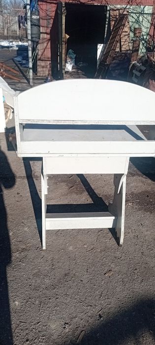 Віддам парту дитячу