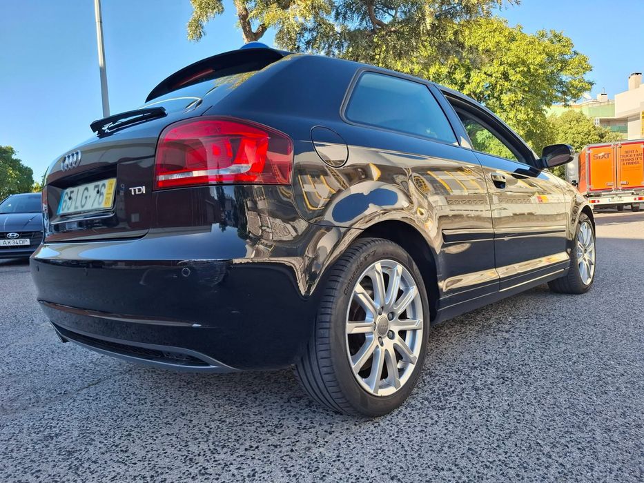 Audi A3 1.6 TDI S line 105 cv — photo 4