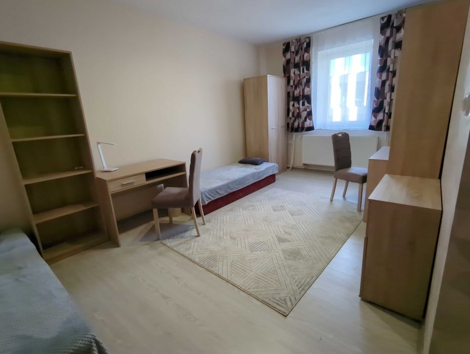 825 zł - Pokój 20 m² – Centrum / Politechnika – Parking – 2 WC – 2Gb/s