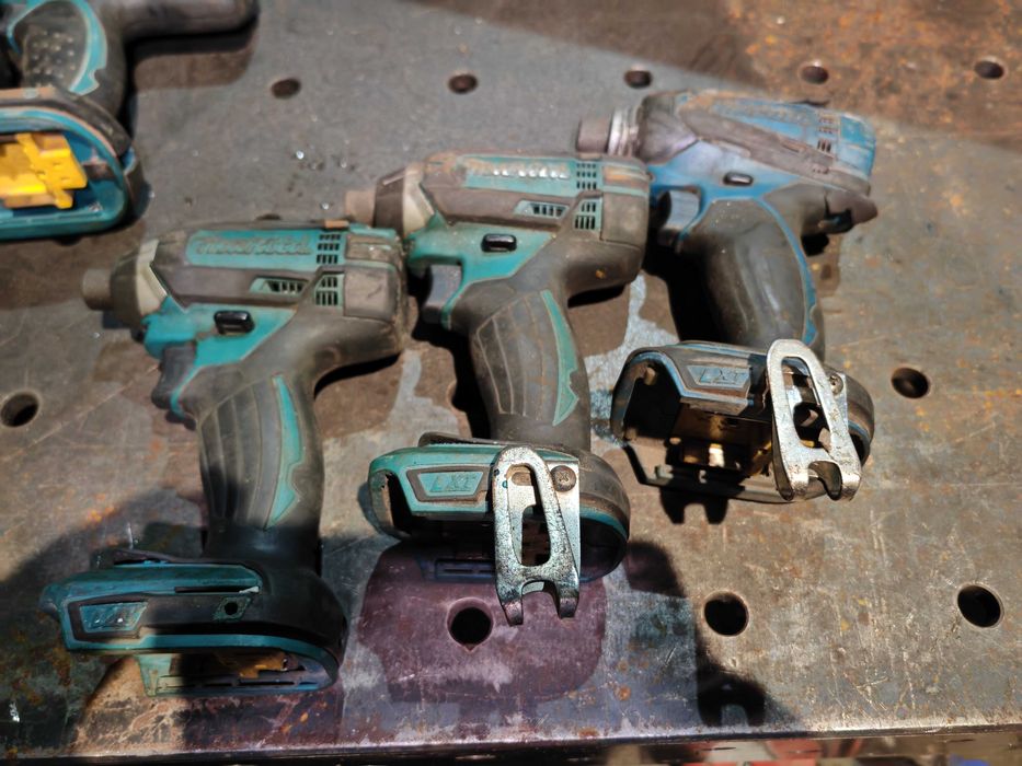 Klucz udarowy kompatybilny z Makita 2x bateria 5ah ladowarka 400 nm