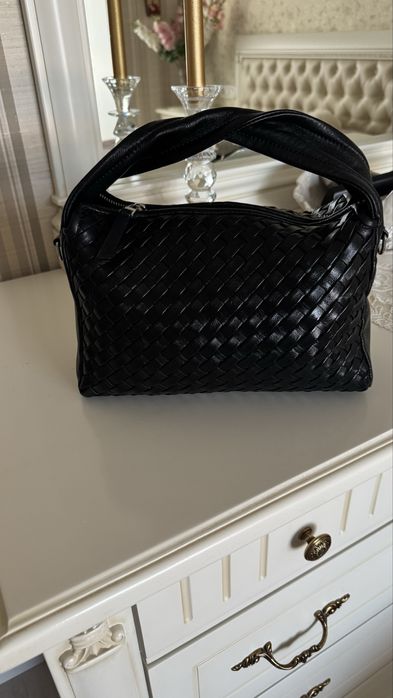 Оригінальна  сумочка Massimo Dutti