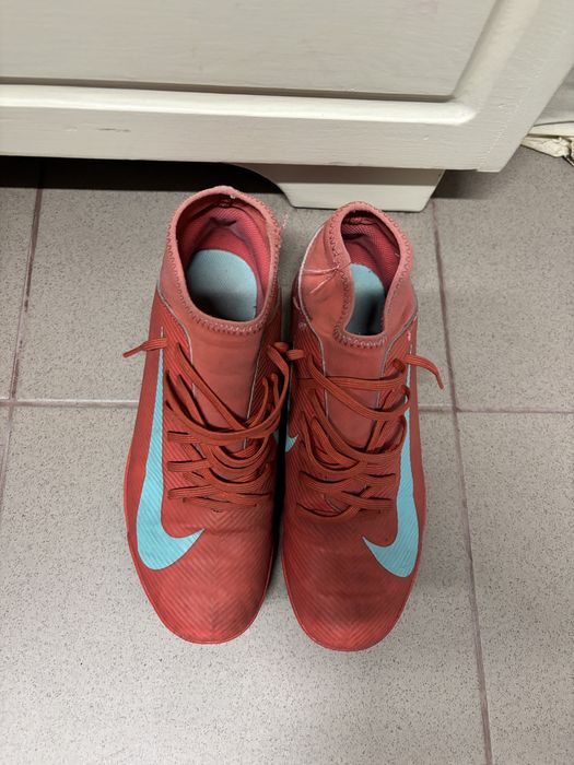 Turfy Nike r. 40.5