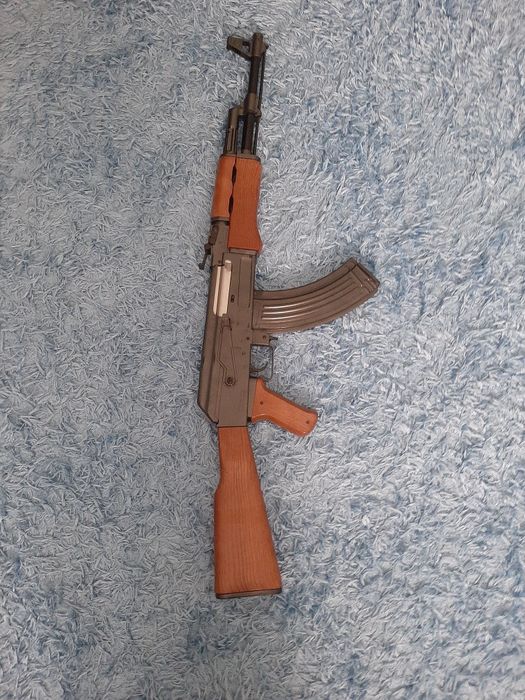 Іграшковий калаш для дітей