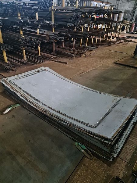 Листы 1,2-1,5-2-3-4-5-8-10-12-16-18-20-22-30 мм демонтаж 1,0х2-3 м - 2