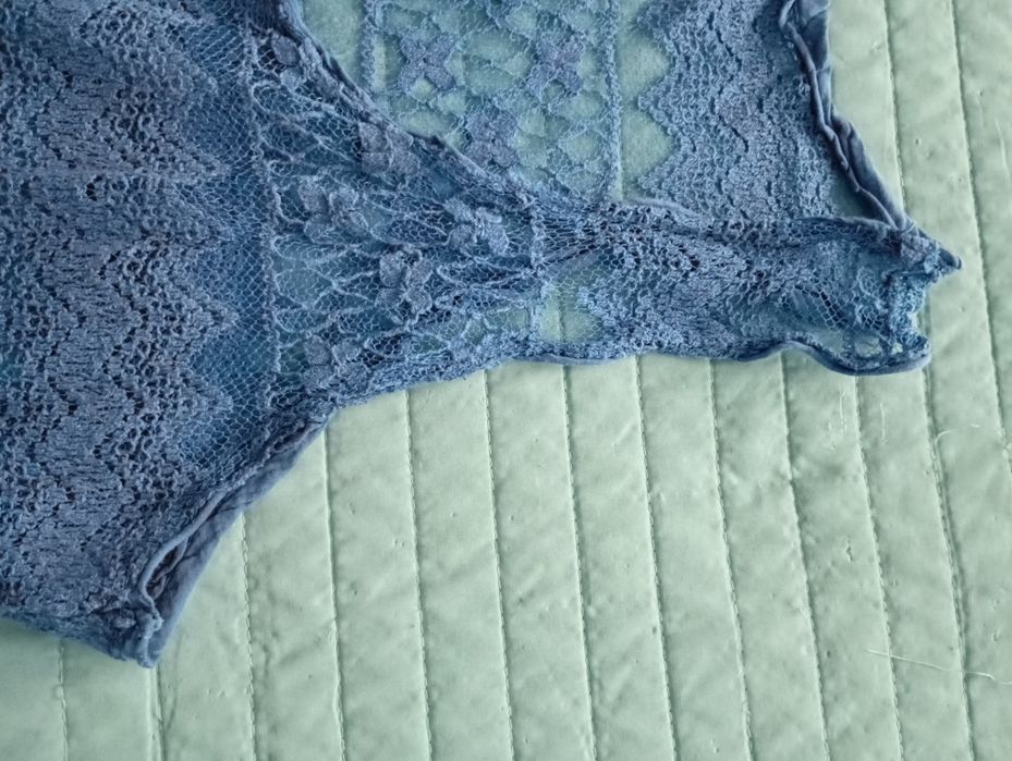 T-shirt sem etiqueta