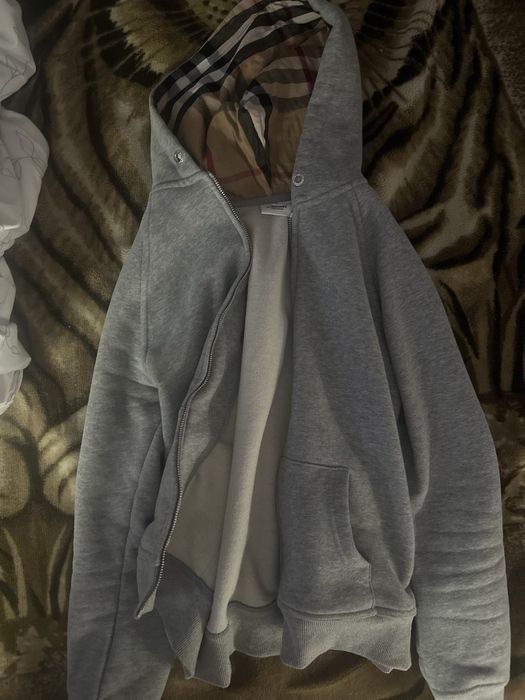 Зіпка барбері сіра