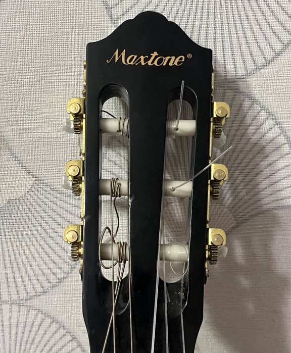 Гитара классическая Maxtone cgc -3911