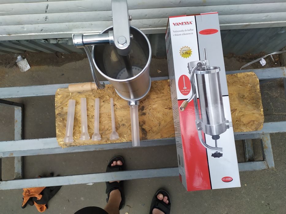 Колбасный шприц 3 кг вертикальный для набивки колбас колбасница: 1 800 ...