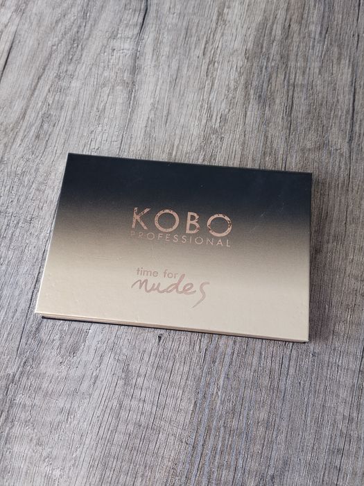 Paleta cieni do powiek Kobo Professional Time for Nudes