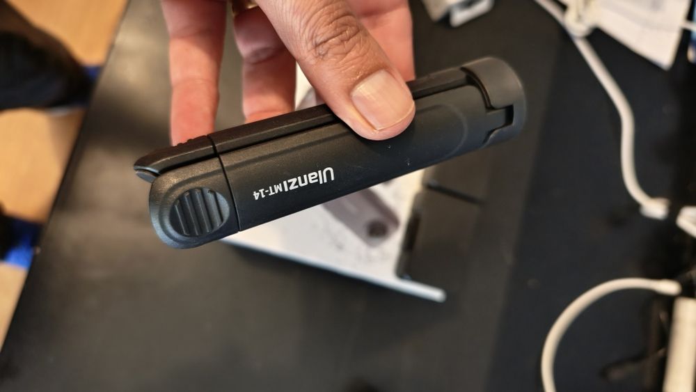 Câmera Insta 360 X4 como nova e com acessórios