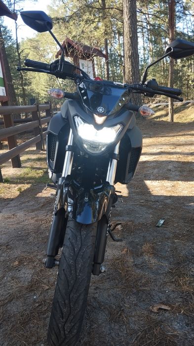 Мотоцикол Yamaha FZN 250 Naked