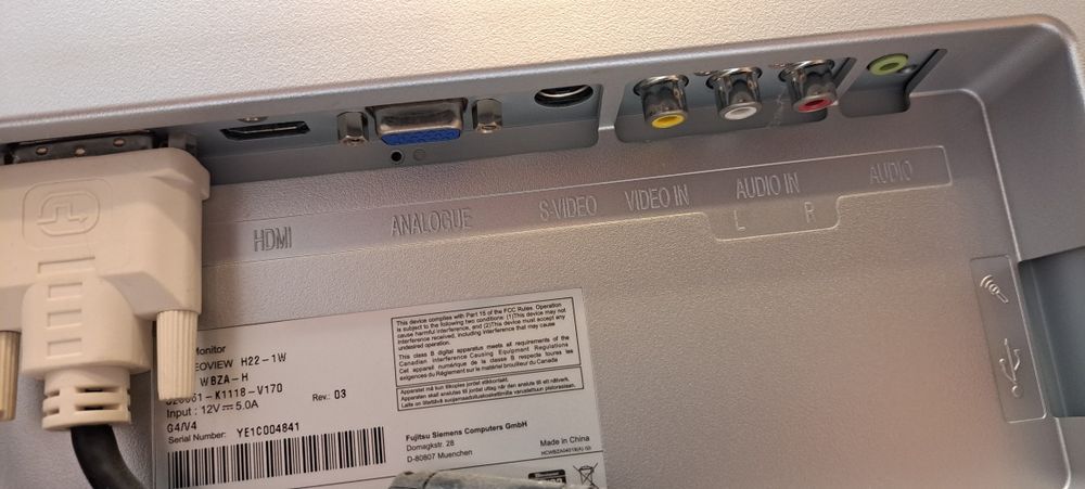 Monitor Siemens Fujitsu 22 cale