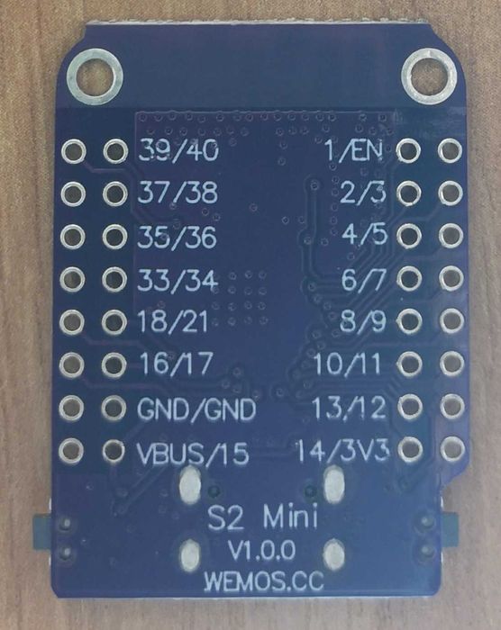 Esp32 S2 mini 4MB Flash 2MB PSRAM Arduino MicroPython