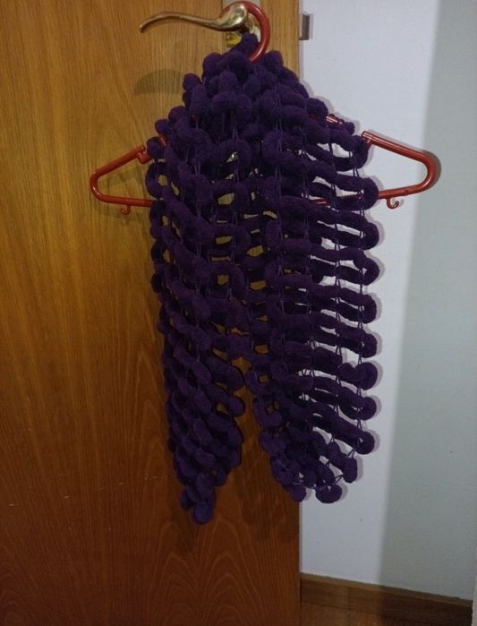 Cachecol de Pompom (brasileiros) e tricot