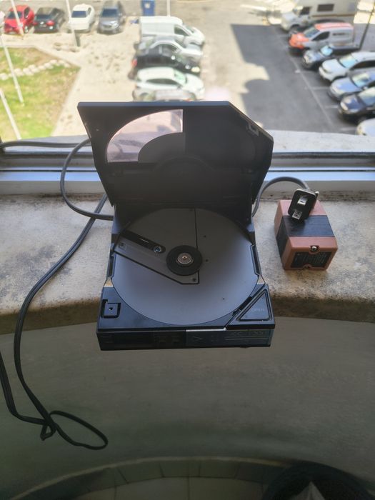 Sony Discman D-50 o primeiro leitor deDs do mundo