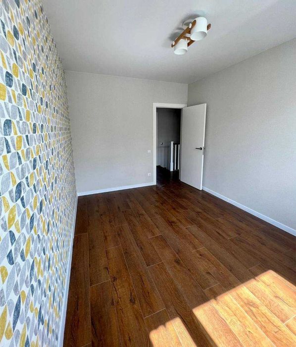 Паркетні роботи.Шліфування.Монтаж.Паркетна доска.Ламінат.Плінтус