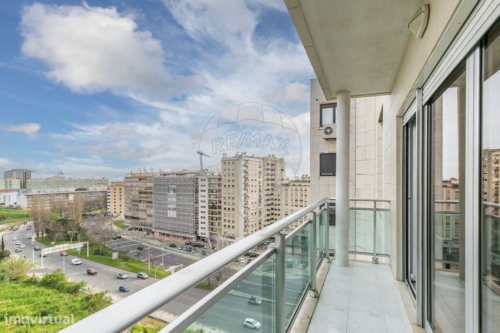 Apartamento T4 para venda