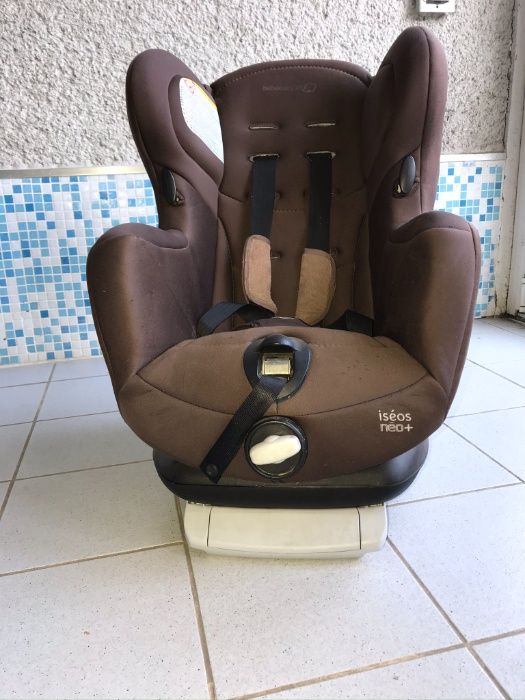 Продам детское автокресло bebe confort Iseos Neo+, б/у
