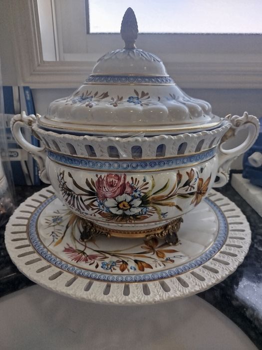 Peças em porcelana Italiana