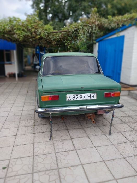 Продам машину ваз 21013