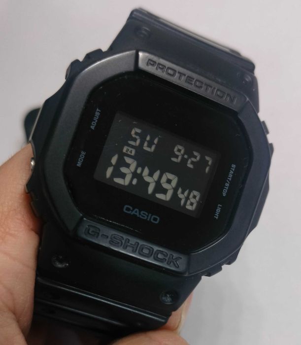Casio G Shock DW5600bb