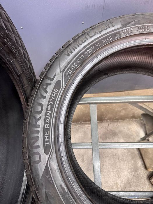 Шины БУ 235 55 R 19 Uniroyal winterexpert Зима Комплект резина
