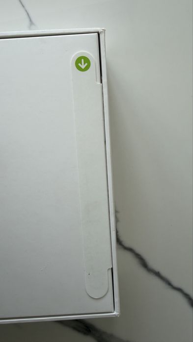 Новий планшет Apple Ipad ( A16 )