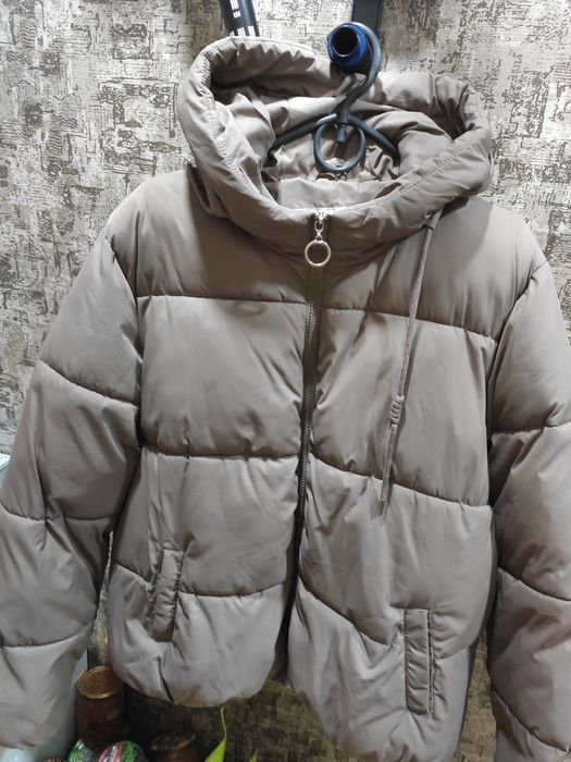 Куртка жіноча  холодна осінь