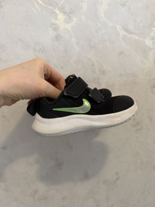 Дитясі кросівки Nike найк 21 розмір по стельці 13 см