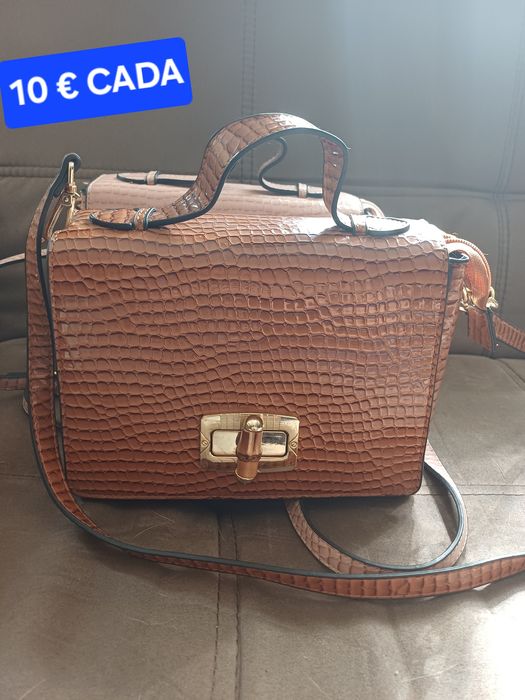 Várias Malas Várias Cores