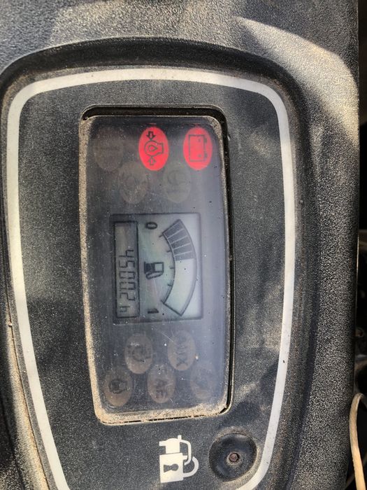 Міні трактор JCB8026